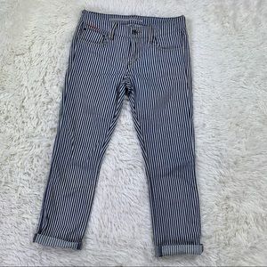 IT! Pinstripe jeans size 28